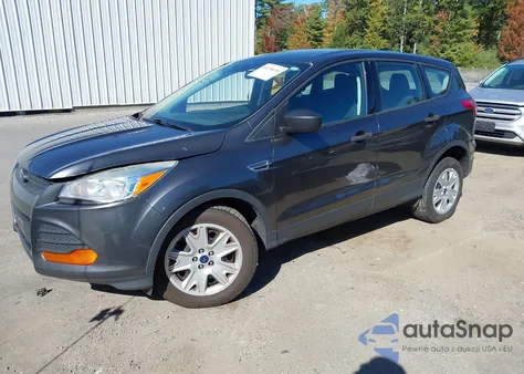 2015 Ford Escape S из США, поврежденный, VIN 1FMCU0F73FUA55464